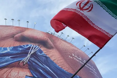 Иран объявил о нанесении ударов по военной инфраструктуре США в странах Персидского залива