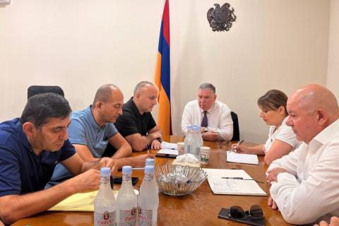Անդրադարձ է կատարվել Հյուսիս-հարավի Քաջարան-Ագարակ  ճանապարհի շինարարության որակին, կատարման ժամանակացույցին