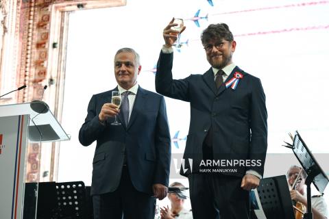 Ֆրանսիայի աջակցությունը Հայաստանին անվերապահ է, լիակատար և մշտական․ Երևանում մեծ հանդիսավորությամբ նշվեց Բաստիլի գրավման օրը