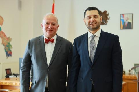 Armenia aspira a negociaciones inclusivas y una presidencia con resultados en la COP17