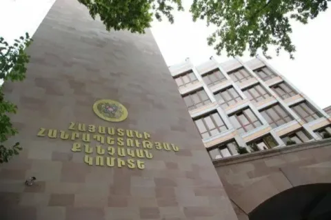 «Առինջ մոլ»-ի որոշ ինքնակամ կառույցներ գտնվում են բարձր լարման էլեկտրահաղորդման գծերի տակ՝ վտանգելով քաղաքացիների կյանքը․ ՔԿ
