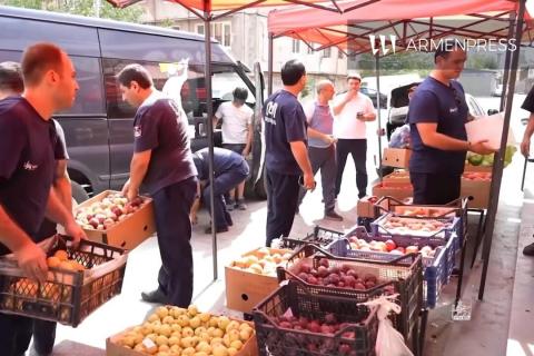 Yerevan authorities seize 8 tons of goods in crackdown on illegal street trade