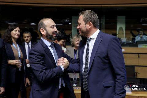 Մարգուս Ցահքնան շնորհավորել է Արարատ Միրզոյանին Հայաստանի ԱԳ նախարարի պաշտոնում վերանշանակվելու առթիվ
