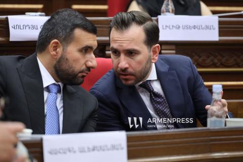 Նոր գումարման ԱԺ առաջին նստաշրջան