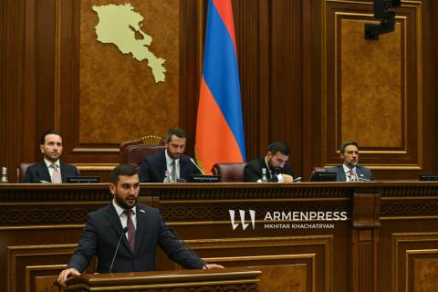 Նոր գումարման ԱԺ առաջին նստաշրջան
