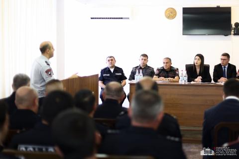 Արմավիրի մարզում ոստիկանները ապօրինի հանքարդյունաբերության 4 դեպք են բացահայտել. ՆԳ նախարարը հանձնարարականներ է տվել