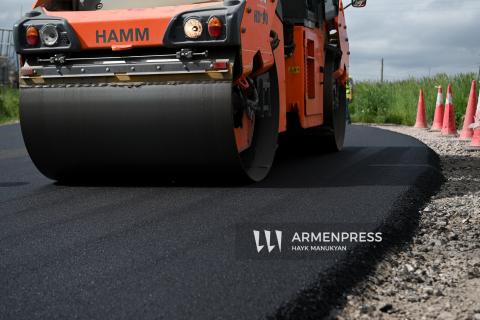 Նորոգվում է Արծվաբերդ-Չինարի հանրապետական նշանակության ճանապարհը