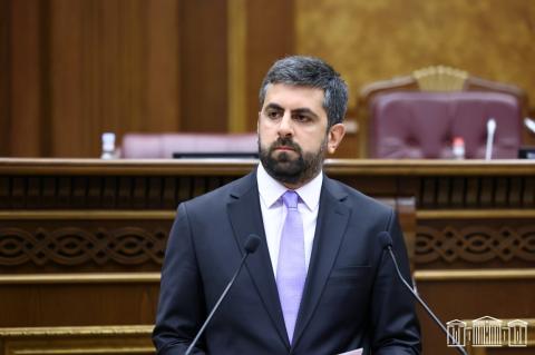 Խանդանյանը հերքել է պնդումները, թե ՀՀ իշխանությունները դեմ են այլ պետությունների կողմից Հայոց ցեղասպանության ճանաչմանը