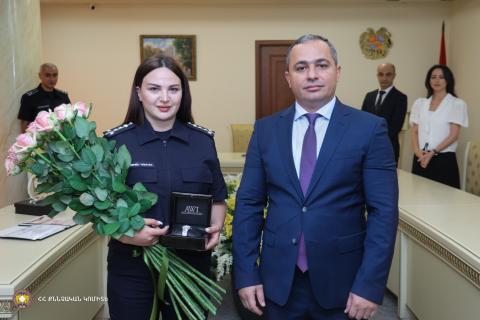 Քննչական կոմիտեի նախագահը պարգևատրել է բանակային խաղերի ռեկորդ սահմանած քննիչին