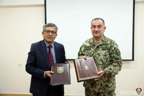 Էդվարդ Ասրյանն ու Ռաջեշ Կումար Սինգհը քննարկել են պաշտպանության բնագավառում Հայաստան-Հնդկաստան համագործակցության հարցերը