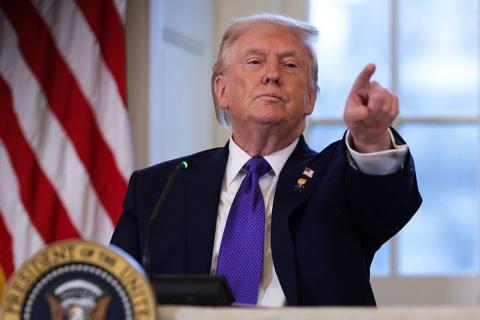 Trump threatens to bomb Oman if it ‘gets in the way’ of Iran naval blockade