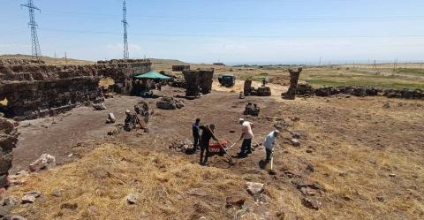 Թալինի իջևանատան պեղումների արդյունքում գրանցվել են առաջին ուշագրավ գտածոները