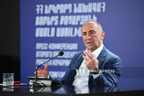 Հակակոռուպցիոն կոմիտեն խուզարկություններ է կատարում Ռոբերտ Քոչարյանին և նրա ընտանիքի անդամներին պատկանող հասցեներում