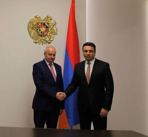 Ալեն Սիմոնյանն ընդունել է Հայաստանում Ռուսաստանի դեսպանին