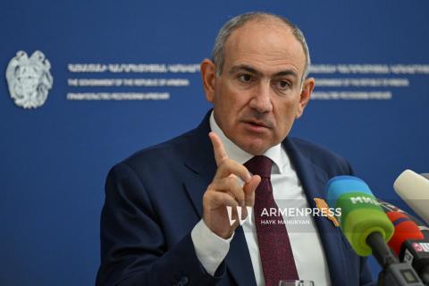 Փաշինյանը հայտարարել է, թե Գարեգին Բ կաթողիկոսը պատվիրակություններ է ուղարկել տարբեր բնակավայրեր՝ հասկանալու ՀՀ-ում հեղափոխություն սկսելու հնարավորությունները