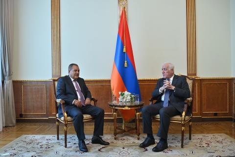 ՀՀ նախագահն ընդունել է Համահայկական խաղերի համաշխարհային կոմիտեի նախագահ Իշխան Զաքարյանին