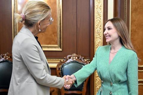 Լիլիթ Մակունցը հանդիպել է ՄԱԿ-ի մշտական համակարգող Ֆրանսուազ Ժակոբի հետ