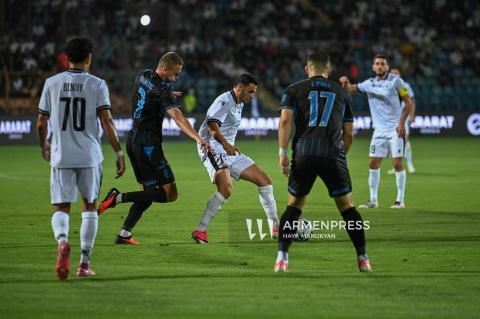 الجولة الرابعة من التصفيات المؤهلة للدوري الأوروبي للأندية-آرارات أرمينيا - يو. كرايوفا 1-0-صور-