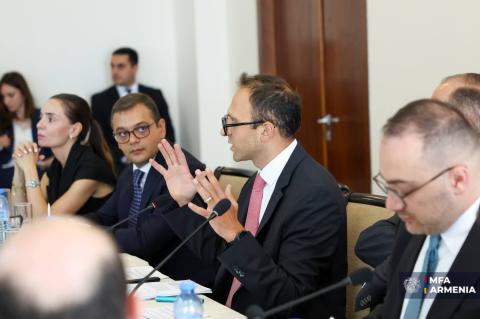 ԿԲ նախագահի տեղակալը դեսպանահավաքի մասնակիցներին ներկայացրել է գլոբալ մակրոտնտեսական իրավիճակը