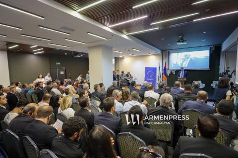 Հայաստանի ու Թուրքիայի գործարար համայնքների մասնակցությամբ երկօրյա գործարար համաժողովը