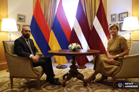 Ռիգայում տեղի է ունեցել Հայաստանի և Լատվիայի ԱԳ նախարարների հանդիպումը