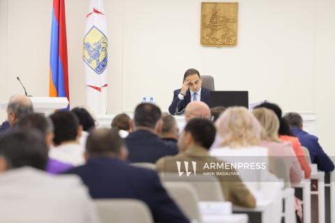 Երևանի ավագանին կքննարկի «Երևանտրանս» ընկերության լուծարման հարցը