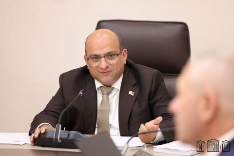 ՀՀ ԱԺ Տարածքային կառավարման և շրջակա միջավայրի հարցերի մշտական հանձնաժողովի նախագահի տեղակալ է ընտրվել Վահե Ղալումյանը