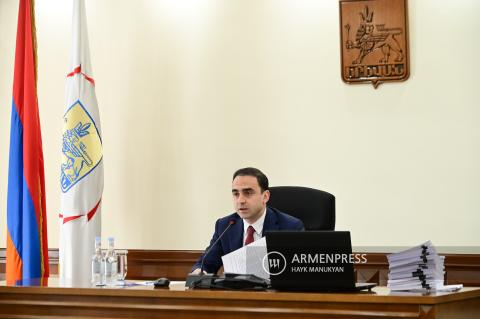 Yerevan mayor orders crackdown on illegal parking