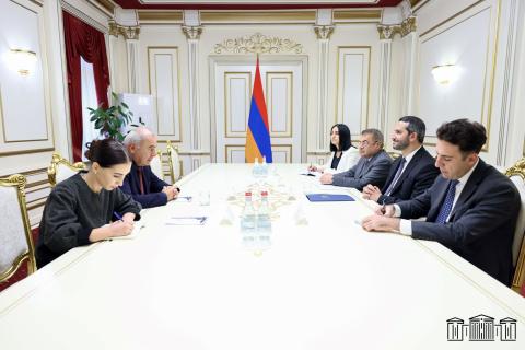 ՀՀ ԱԺ նախագահն ու Վրաստանի դեսպանը քննարկել են մի շարք հարցեր