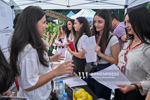 ՀՊՏՀ-ի կազմակերպած այս տարվա աշխատանքի տոնավաճառին մասնակցել է ավելի քան 70 գործատու