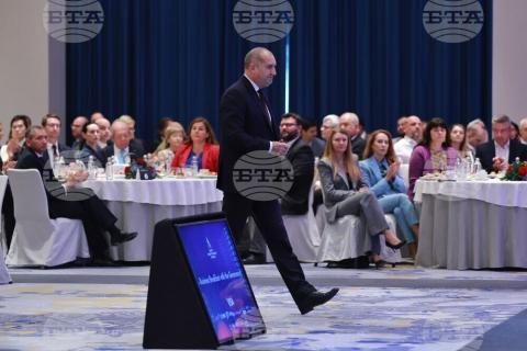 Премьер-министр Болгарии призвал США инвестировать в искусственный интеллект, робототехнику и полупроводники: BTA