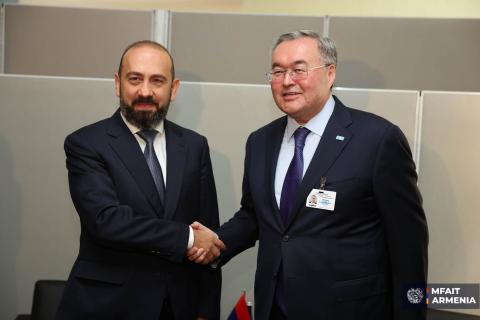 ՄԱԿ ԳԱ 81-րդ նստաշրջանում Արարատ Միրզոյանը հանդիպում է ունեցել ղազախ գործընկերոջ հետ