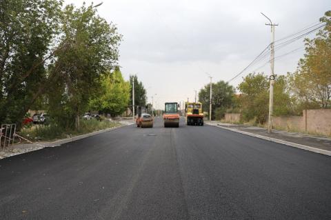 Գյումրիի Շիրակացի փողոցում սկսվել են ասֆալտապատման աշխատանքները
