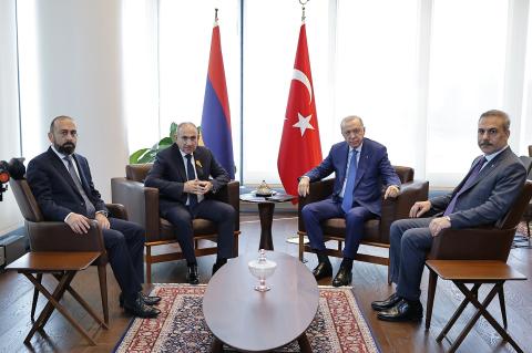 Փաշինյանն ու Էրդողանը ընդգծել են կարգավորման գործընթացն առաջմղելու կարևորությունը և հարաբերություններին նոր ազդակ հաղորդելու պատրաստակամությունը