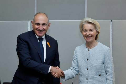 Nikol Paşinyan ile Ursula von der Leyen arasında görüşme gerçekleşti
