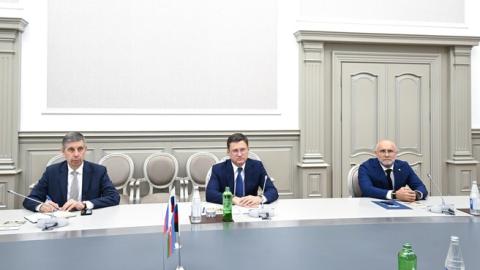 Ադրբեջանի և Ռուսաստանի փոխվարչապետները քննարկել են էներգետիկայի և լոգիստիկ ոլորտներում համագործակցությունը