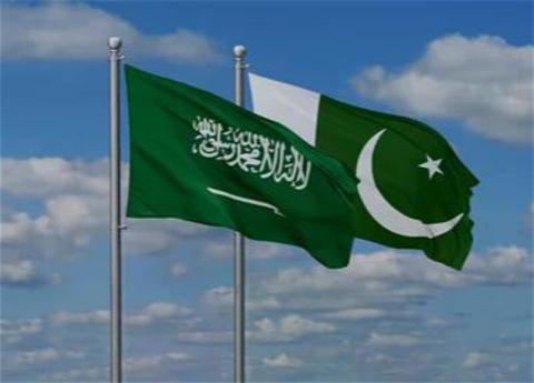 Pakistan vows to defend Saudi Arabia against Houthis by ‘whatever means’