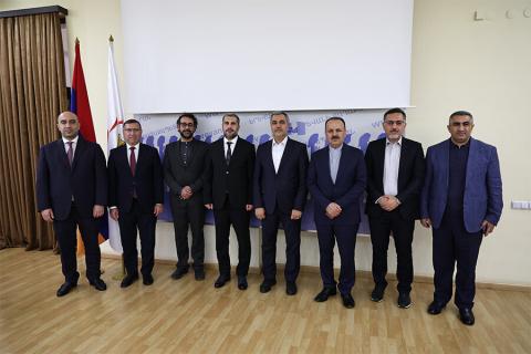 Քննարկվել են Երևանի ու Թեհրանի միջև բարեկամական կապերն ամրապնդելու և հետագա համագործակցությունը ծավալելու հնարավորությունները