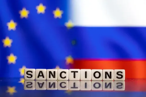 Послы стран ЕС согласовали 22-й пакет санкций против России: ТАСС