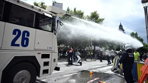 Полиция Бельгии задержала 107 участников студенческих протестов