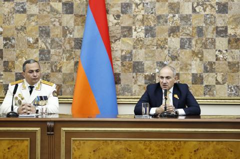 Յուրաքաչյուր քաղաքացի պետք է զգա պետության, օրենքի և իրավունքի պաշտպանությունը․վարչապետը մասնակցել է ՔԿ ծառայողի օրվան նվիրված հանդիսավոր նիստին