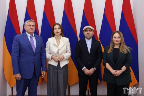 «Հայաստան» խմբակցության պատգամավորներն Իրանի դեսպանի հետ քննարկել են տարածաշրջանային զարգացումներն ու ԹՐԻՓՓ նախագիծը