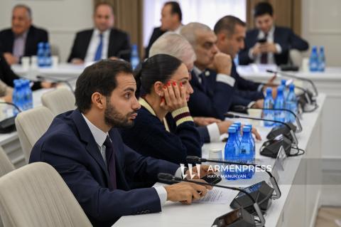 Թյուրընկալում կա. Գալջյանը Երևանի քաղաքապետարանում աշխատավարձերի բարձրացման մասին