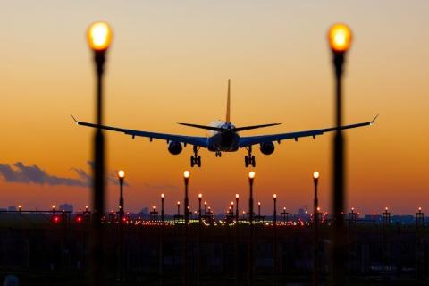 Qatar Airways и Etihad приостановили полеты в несколько городов Саудовской Аравии