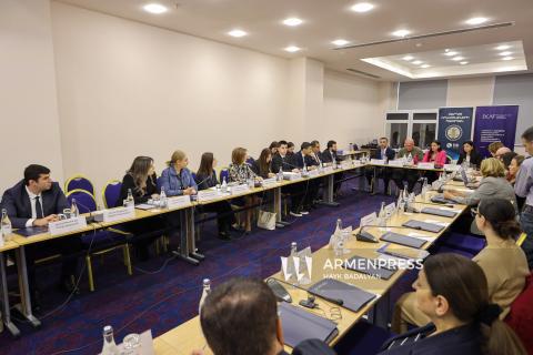 «Հայաստանի զինված ուժերում կանանց մասնակցության խթանումը և ռազմական կրթության դերը գենդերային հավասարության առաջխաղացման գործում» թեմայով կլոր սեղան-քննարկում