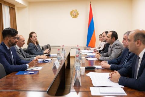 Armenian High-Tech Industry and AI Minister meets World Bank Country Manager