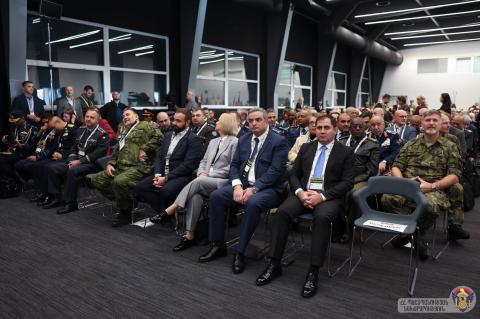 Սուրեն Պապիկյանը Պրահայում մասնակցել է «Future Forces Exhibition & Forum» ցուցահանդեսի բացման պաշտոնական արարողությանը