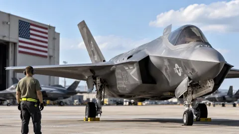 Պենտագոնը և Lockheed Martin-ը համաձայնագիր են կնքել 850 F-35 կործանիչների արտադրման վերաբերյալ