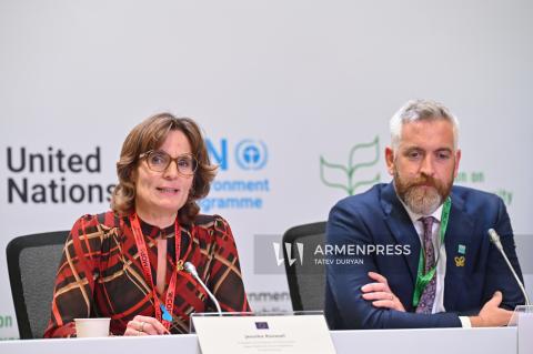 Եվրոպական հանձնակատար Ջեսիկա Ռոսվոնի և Իռլանդիայի բնության, ժառանգության և կենսաբազմազանության հարցերով պետական նախարար Քրիստոֆեր Օ'Սալիվանի ասուլիսը