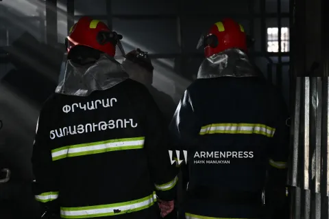 Փլուզում՝ Երևանի Օտյան փողոցում. դեպքի վայր են մեկնել ՆԳՆ ՓԾ ծառայողներ